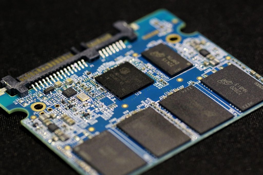 SSDのデータを取り出す際のポイント