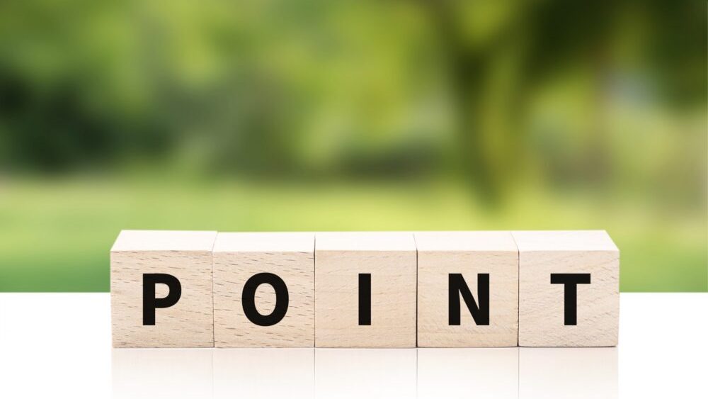 「POINT」の文字が書かれた積み木。優良なデータ復旧業者を選定するポイント