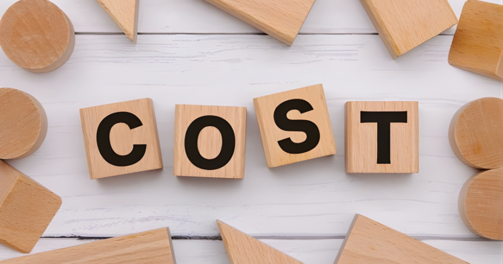 SDカードの価格相場や容量ごとのコストパフォーマンスを比較検討する際のイメージ。